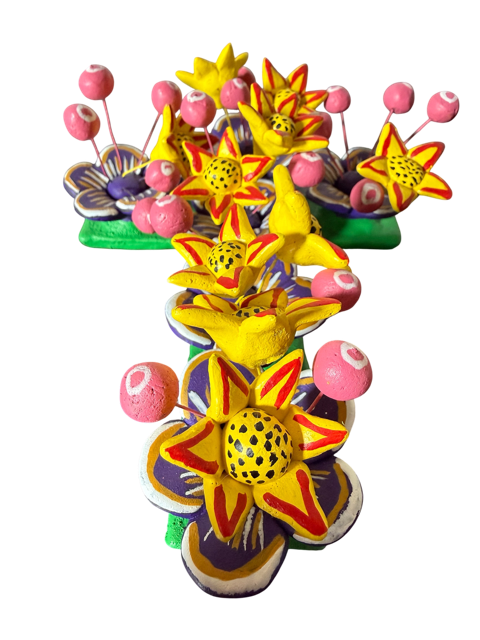 Cruz de Barro para Pared con Flores (22 cm) – Arte de Ocumicho hecho a mano para Mansion Iturbe Artisans Collection