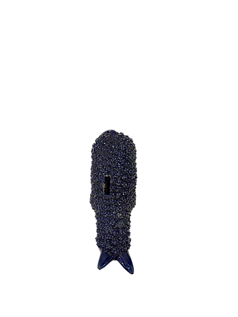 Detalle superior del acabado vítreo y técnica de alfarería tradicional de San José de Gracia en caballo azul de barro, producto de negocio verde.