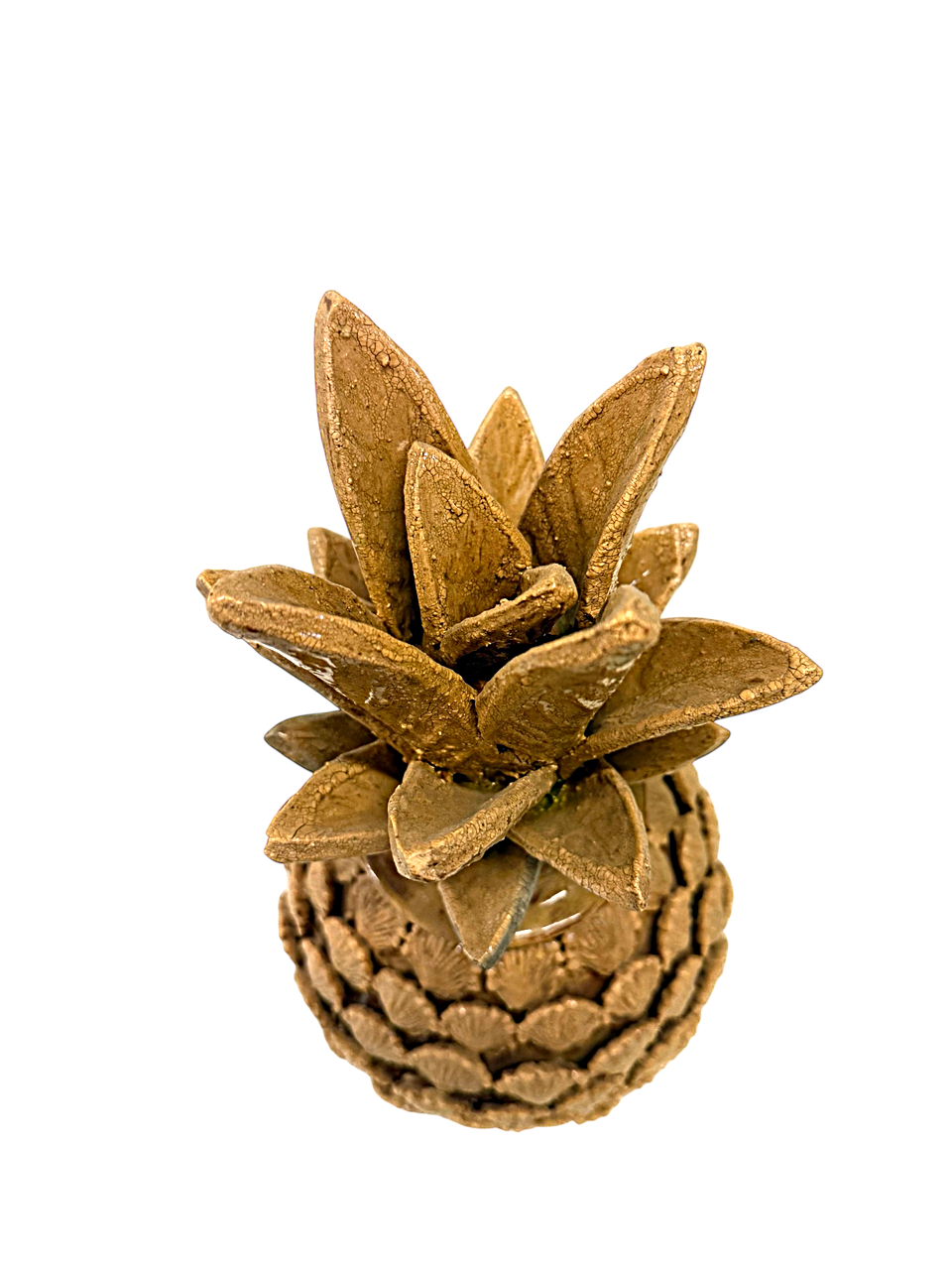 Detalle del penacho de una pina de barro blanca de San Jose de Gracia pieza de lujo para decoracion de interiores.